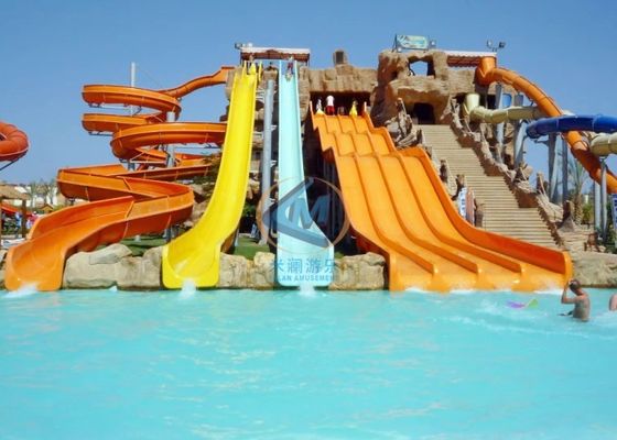 Anti Ultraviolet Adventure Park Water Slide Rust Proof Amusement Park Slide