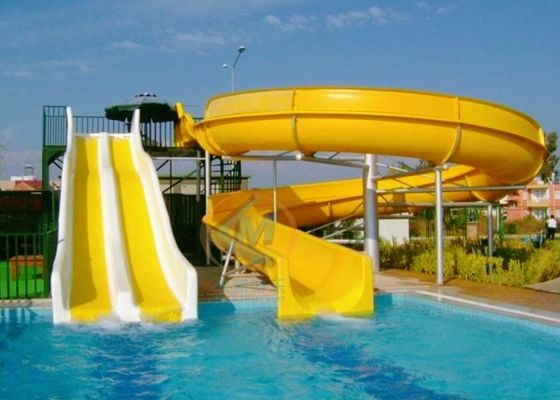 Buen precio Equipo de toboganes para niños comerciales de parque acuático Alturas de plataforma personalizadas en línea