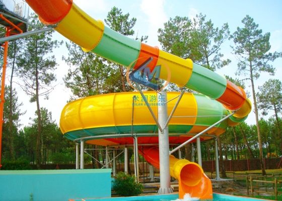 Prezzo buono 12.5M Altezza dell'acqua attrezzature del parco di divertimenti Space Bowl Water Slide 1,5m profondità della piscina in linea