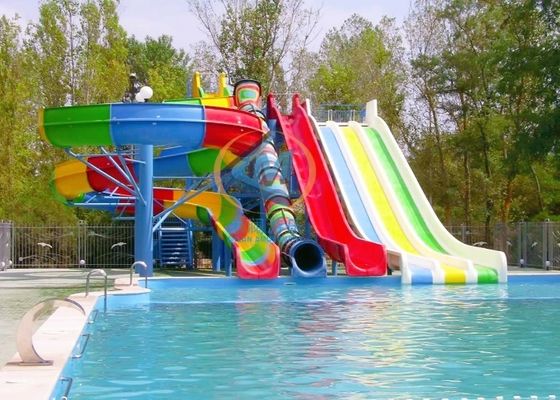 Prezzo buono Scivolo per piscina in vetroresina a lunga durata, altezza 5-10 m, con altezza personalizzata in linea