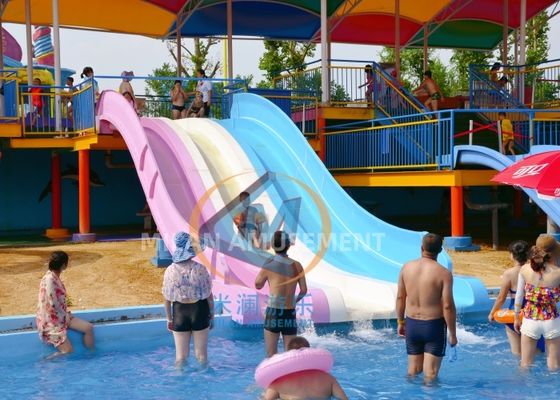 Prezzo buono Attraenti bambini scivolo d'acqua piscina alta interazione con dimensioni personalizzate in linea