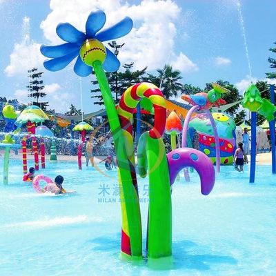 Ein guter Preis. Blumenförmige Wassersplash Pad mit 2,0m Höhe und langlebigem Glasfasermaterial für Kinder-Wasserpark Online