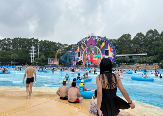 Goede prijs. Openbaar gebruik Wave Surf Pool Lage geluid 0-1.8m Diepte Voor amusement Leisure Center online