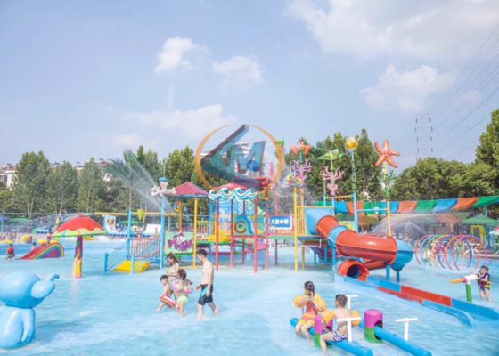 Bon prix Parc aquatique pour enfants, terrain de jeux intérieur 45x35m, capacité standard 200 personnes en ligne