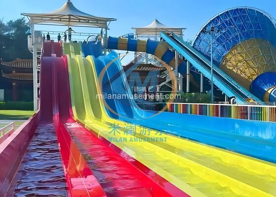 Bon prix Toboggan aquatique multiple arc-en-ciel de 12 mètres de haut pour adultes en ligne