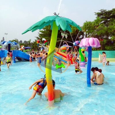 Bom preço Pad Splash de fibra de vidro em forma de folha com 2,5 m de altura para equipamento de brinquedo aquático infantil on-line